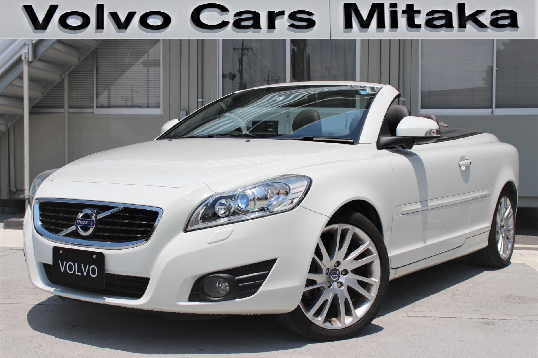 13 C70が入荷致しました 中古車最新情報 ボルボ カーズ 三鷹